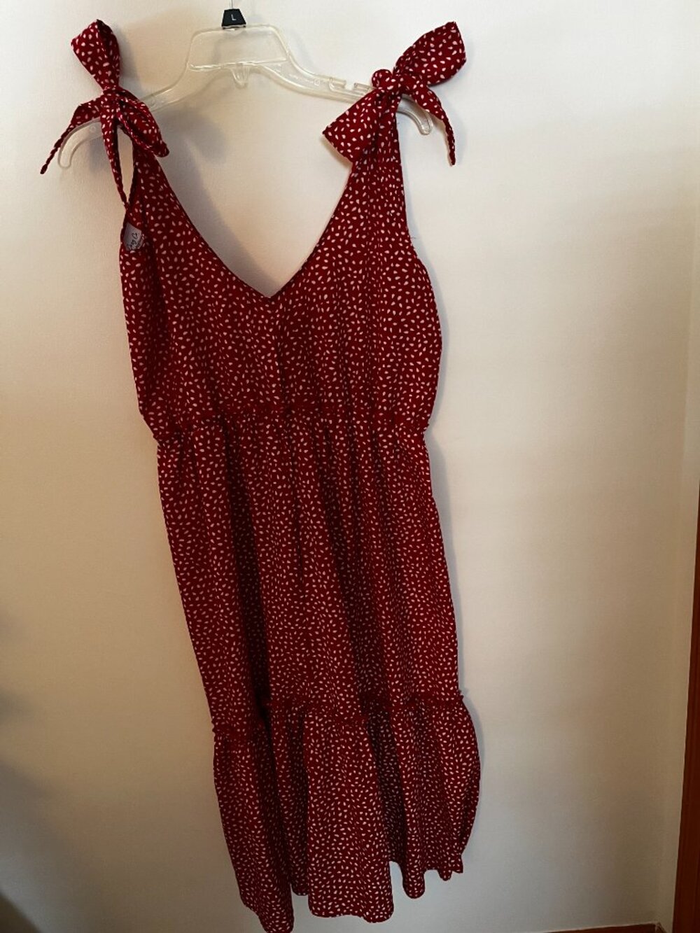 GENTLY USED} Cozy Casual Red & White Pattern Sundress / Size L - Picture 3 of 9